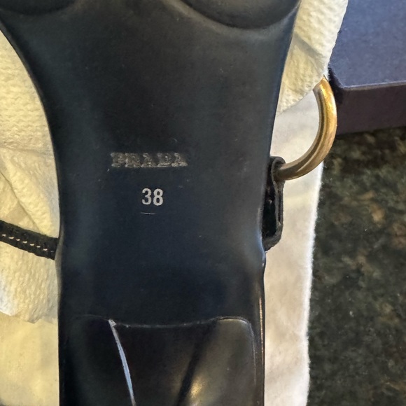 Prada Sandal authentic Cinghiale Nero size 38 - Picture 5 of 10